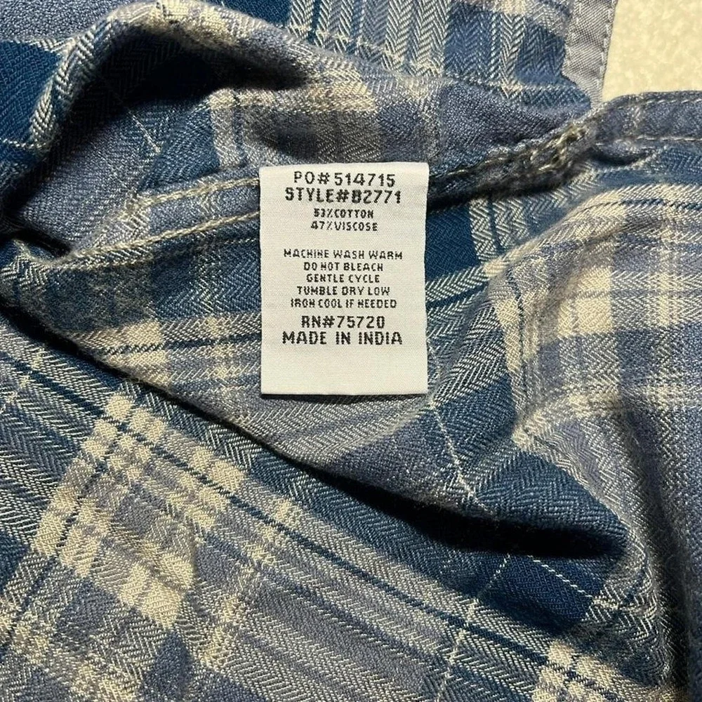 BKE Western Pearl Snap Shirt Mens Medium Blue‎ Plaid Athletic Fit Flannel B2771